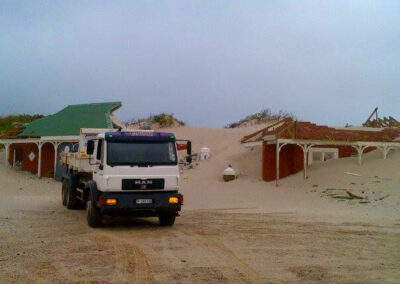 Demolition vehicle hire